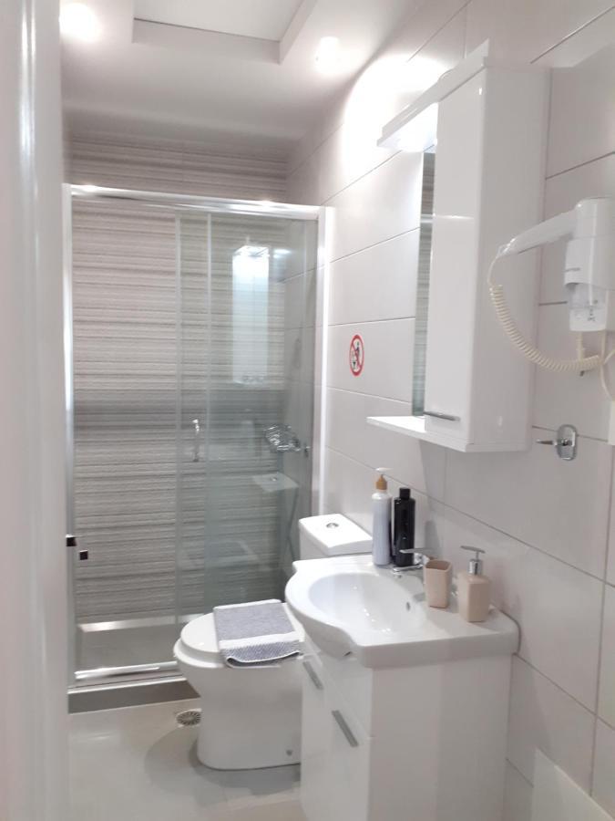 Dennis Stylish Apartment 카토다라초 외부 사진