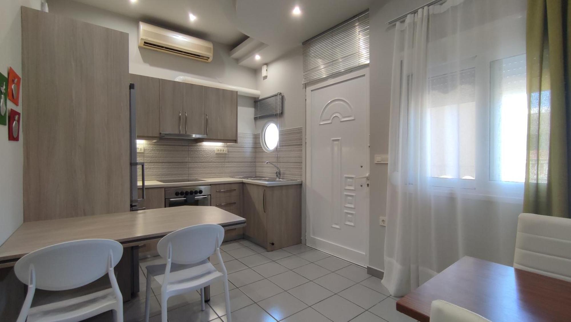 Dennis Stylish Apartment 카토다라초 외부 사진
